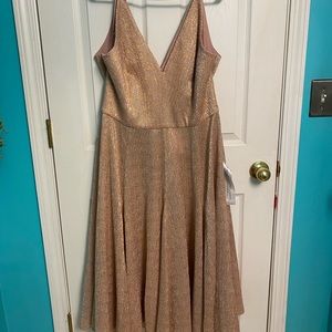 Dress the Population Delilah Plunging A-Line Dress